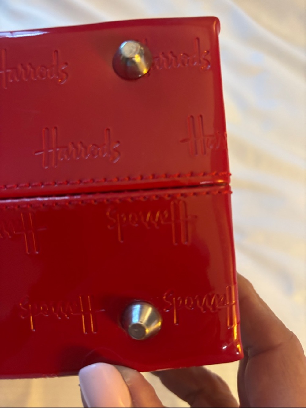 HARRODS OF LONDON RED PATENT LEATHER TOTE BAG 3COMPARTMENTS WITH MIDDLE ZIPPER - Picture 6 of 15